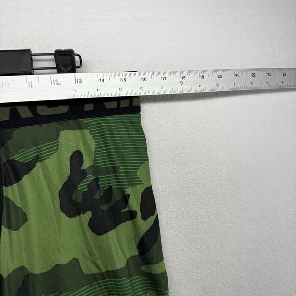 Nike Compression Tights Men's XL Green Training Workout Lifting 3/4 Length Camo - Picture 3 of 9